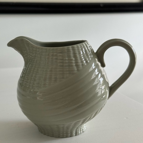 Portmeirion Seascapes Light Green/Grey Oversized Creamer EUC - Picture 3 of 8